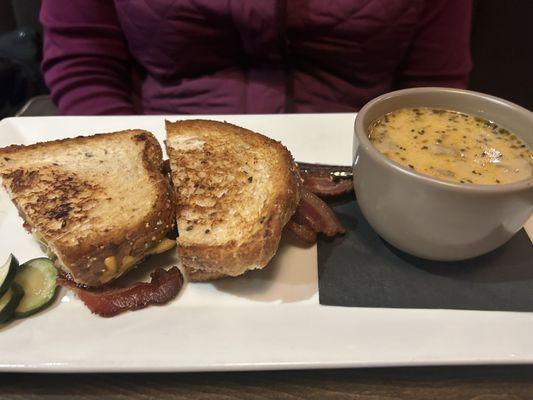 Grilled cheese and soup