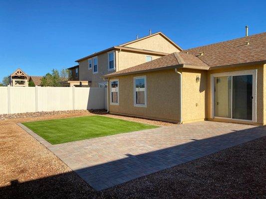 Desert Prestige Weed Control & Synthetic Turf