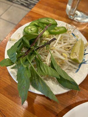 Pho garnish