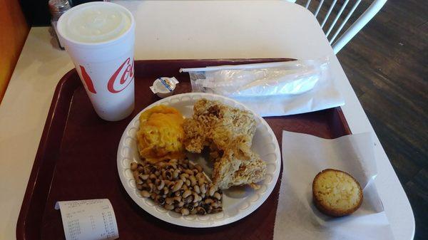 Lemonade, Yellow Squash & Cheese Casserole, Fried Chicken, Black-eyed Peas and a Cornbread Muffin