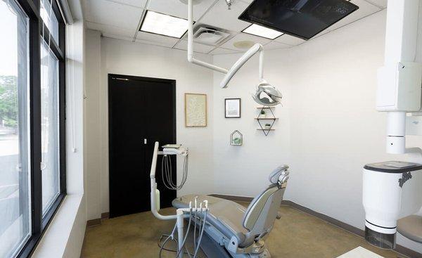 Restore Dental - Highlands Ranch Treatment room (2)