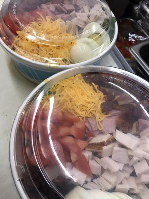 Chef salads on the Go GO