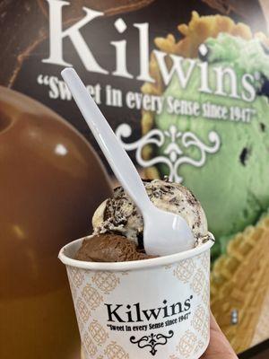 Pint with one scoop of Kilwins Tracks and one scoop of Fudgie Brownie