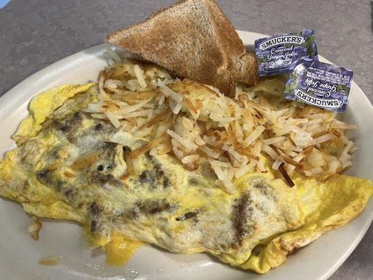 Omelette hashbrowns toast