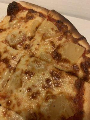 1-topping Pizza Cheese Thin Crust Pizza w pineapple