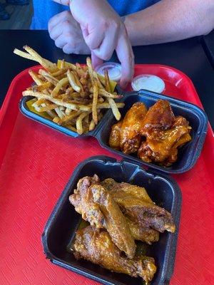 Atl dry and honey habanero fries and ranch!