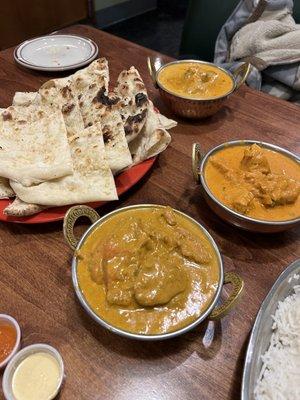 Clockwise: Garlic naan, malai kofta, chicken tikka masala, chicken koorma. Loved the little dishes they serve them in- so cute!