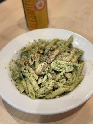 Pesto mushroom and chicken penne pasta