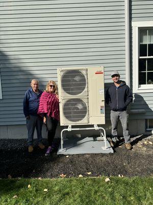 A new happy customer that will enjoy the new heat pump system