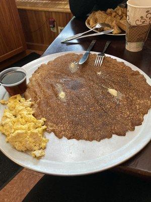 Pancake, scrambled eggs