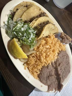 Especial - 3 tacos w rice and beans