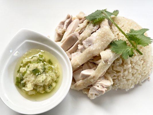 Hainanese Chicken Rice with ginger oil sauce.