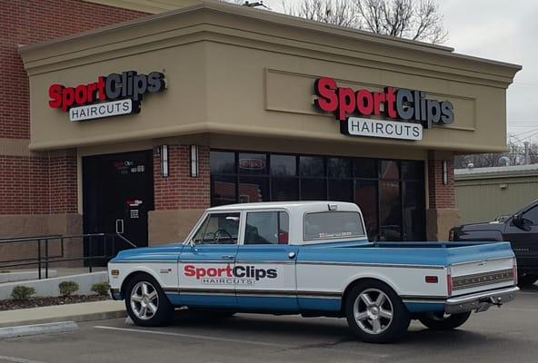 Come see why guys win at Sport Clips Midtown!