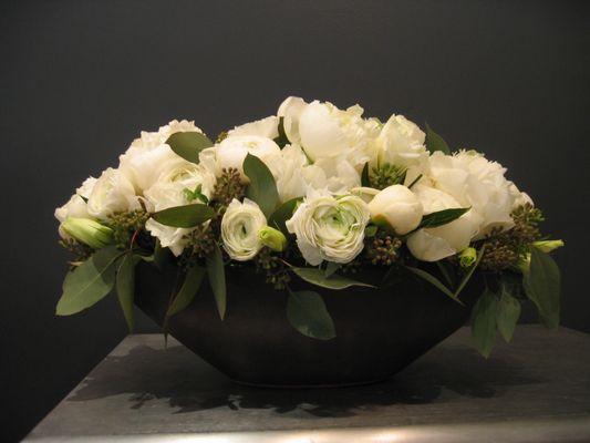 a dreamy bouquet that makes an excellent centerpiece for all occasions!