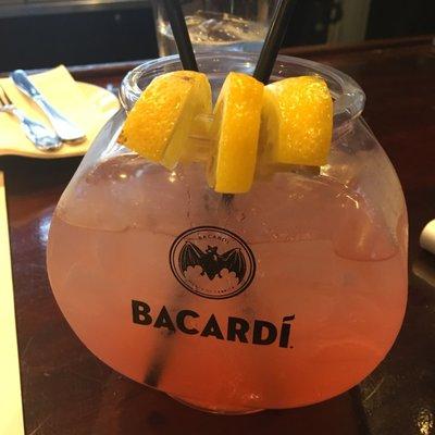 Berry lemonade fishbowl 40 something oz