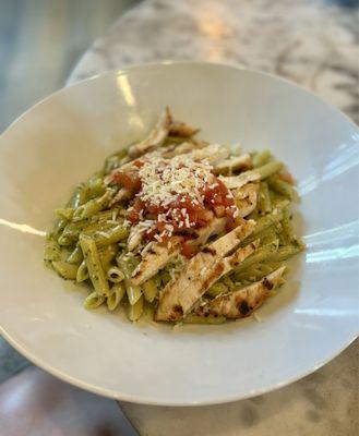 Grilled Chicken Penne Pesto Pasta 10/10