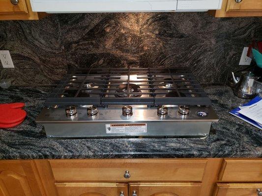 Stove top not going in! Corners were rounded instead of squared.