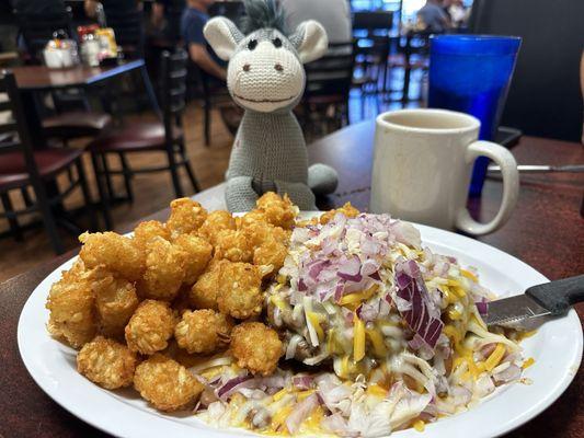 Breakfast of champions!! Chili Size with tater tots or should I say tater tots with a chili size on the side.  It was delicious!