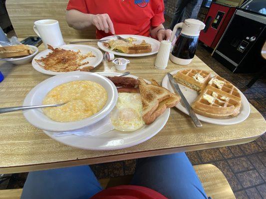 Beckley Omelet Shoppe