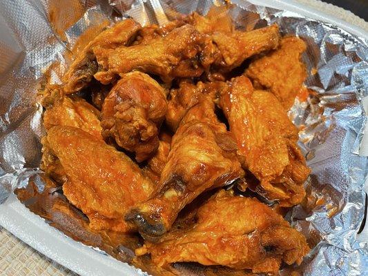 Traditional Wings (hot) 16 pcs