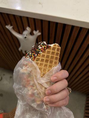 Extra-special-once-in-a-blue-moon choco taco