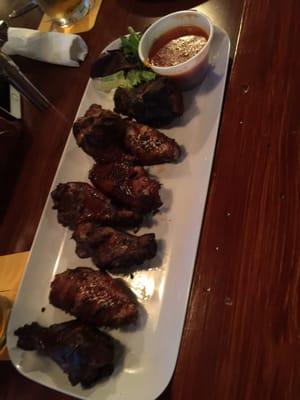 The most delicious smoked wings I've ever eaten. Well kept secret needs to be shared. Please come to Barrett's Pub