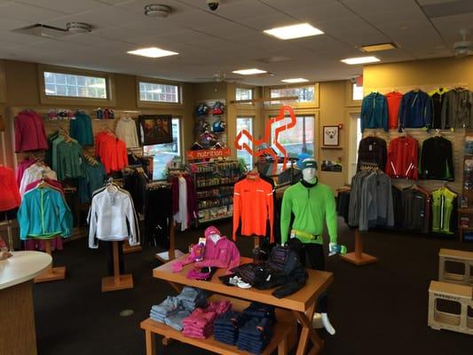 RRC offers shoe, clothing, accessories for every type of runner; recreational, competitive, high school and hobbyist