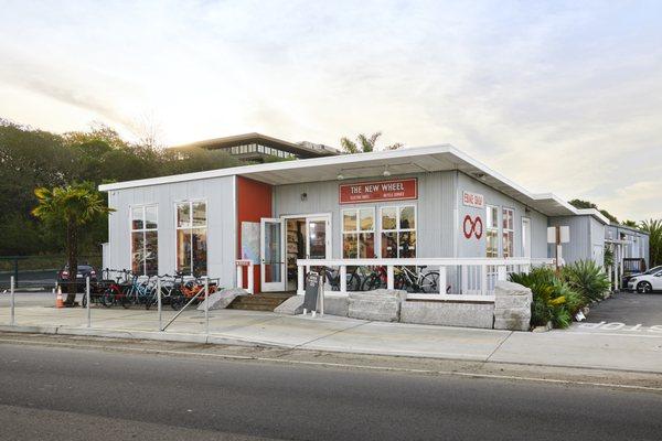 The New Wheel Larkspur Landing Electric Bike Shop - located close to the Larkspur Ferry Terminal and Marin Country Mart.