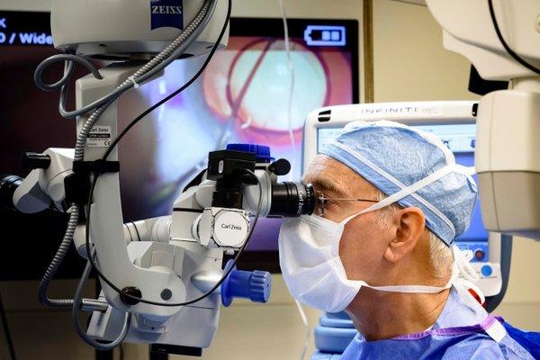 Dr. Allen Zieker performing cataract surgery