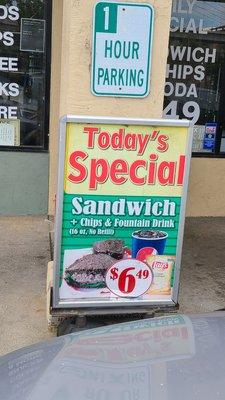 Sandwich special. The price isn't accurate. If you pay with card, it's $7.49. And no fountain drink, just a soda can.