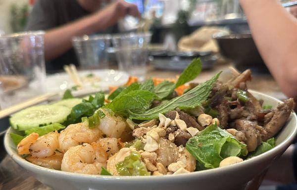 Low carb at Ot Bistro! So delicious. Vermicelli without the vermicelli... extra salad, with beef and shrimp. So light and flavorful.