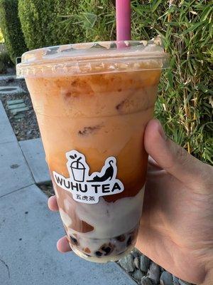 Thai tea w/ boba, less ice & sugar (75%)