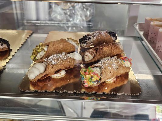 Our cannoli offerings