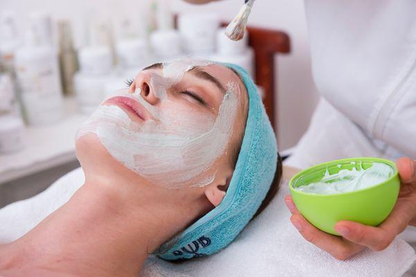 Thaifa Facial skin care treatment