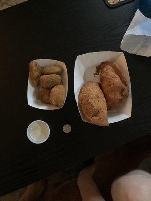 Jalapeño poppers, The Homie and the Veggie Girl. Quarter for scale