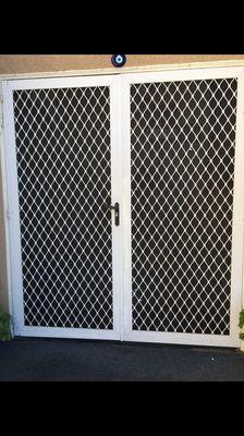 Custom security swinging screen doors