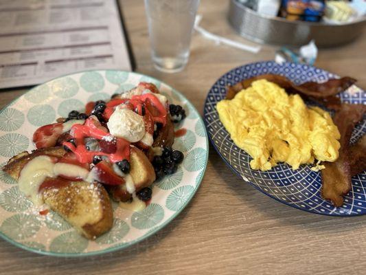 Honeyberry French Toast