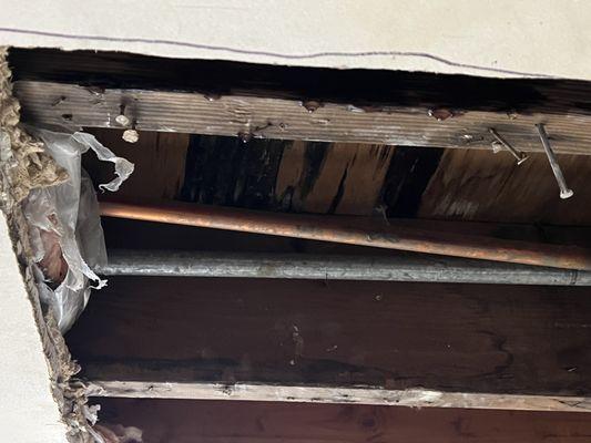 These holes have been open since move in. They allow the cold air to fill the space between the ceiling and floors. Very cold!