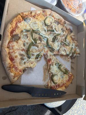 18" Traditional with sausage, onions, green peppers