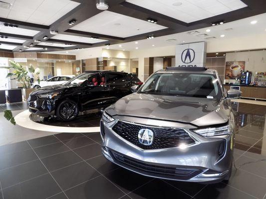 McDaniels Acura of Charleston