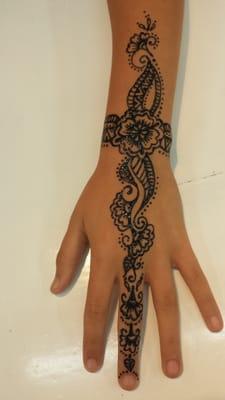 Traditional brown henna