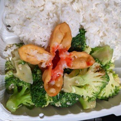 Broccoli w/garlic sauce lunch special