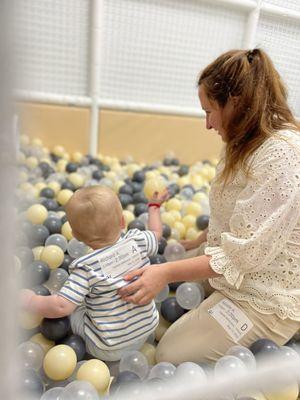 Toddler ballpit