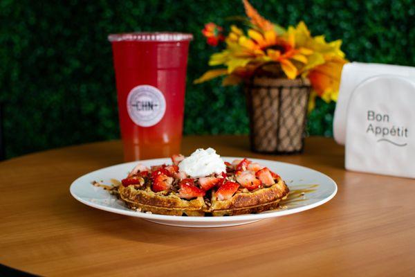 Protein Waffle with an Energy Tea