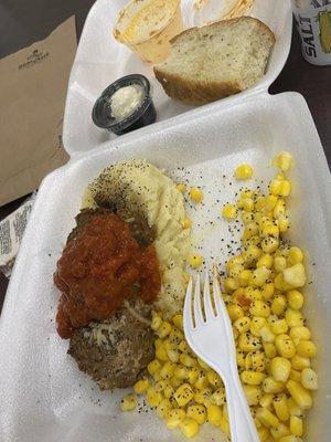 Meatloaf with mashed potatoes & corn with bread... yummm