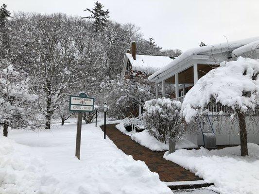 Walk way into spa in winter