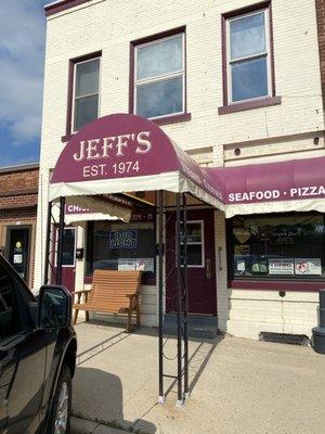 Jeff's on the Square, Berlin, WI.