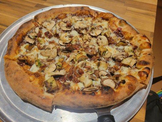 Bbq chicken bacon and mushroom wood fired pizza