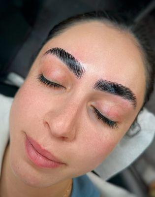 First time client. Eyebrow shaping with lamination