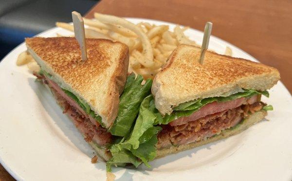 BLT with skinny fries